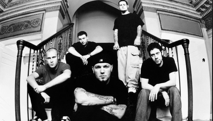 limp-bizkit-black-and-white-press-2000.jpg